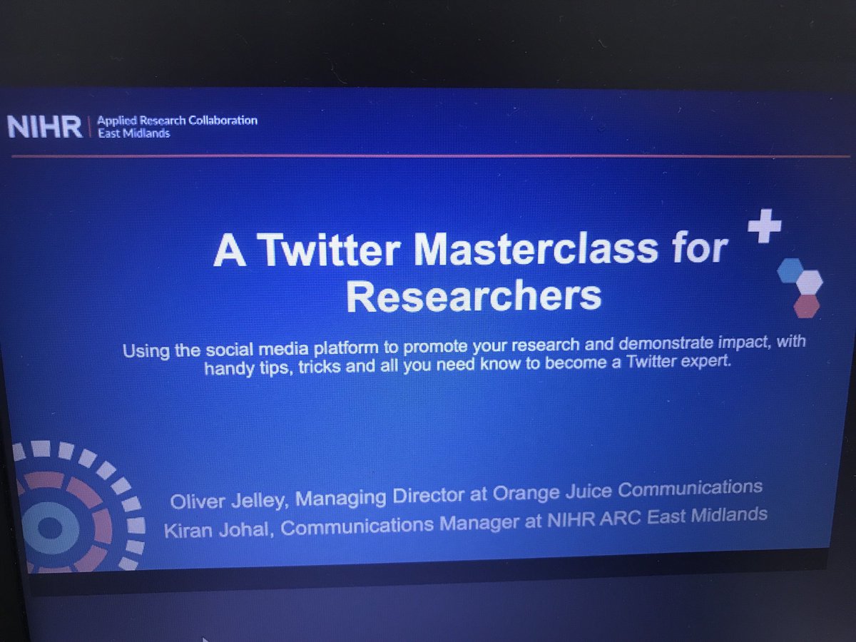 LynnMacD89's tweet photo. ⁦@arc_em⁩ #ARCEMTwitter Twitter masterclass…learning all things useful for research 🧐😊 https://t.co/1XynRA87rr