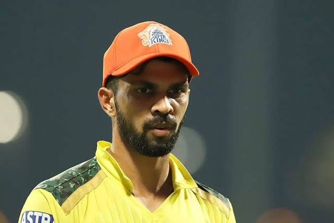 harshallol's tweet photo. i think When RUTURAJ win orange cap, kl rahul took it personally #Ruturaj https://t.co/YpPmbHQbF2