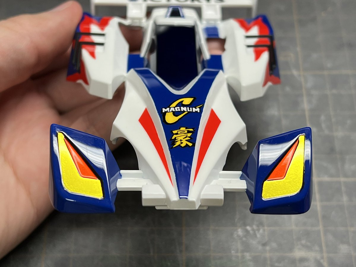 RT @mini4wd_Q: アニメ版サイクロンマグナムTRFビクトリーズ仕様 完成 