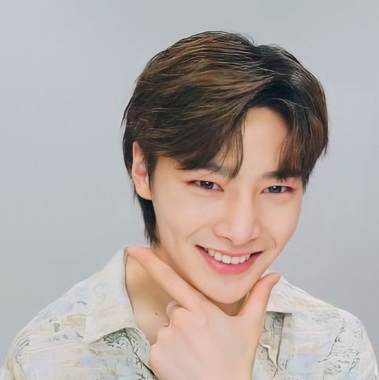 hi, i am  zikel gerald "zige" lorenz  from <a href="/nzwzrskz/">ica.</a>'s 1975 au. 3rd year bs biology. 1/8 supremos.

like/rt to be mutuals. please retweet to spread, too. thank you.