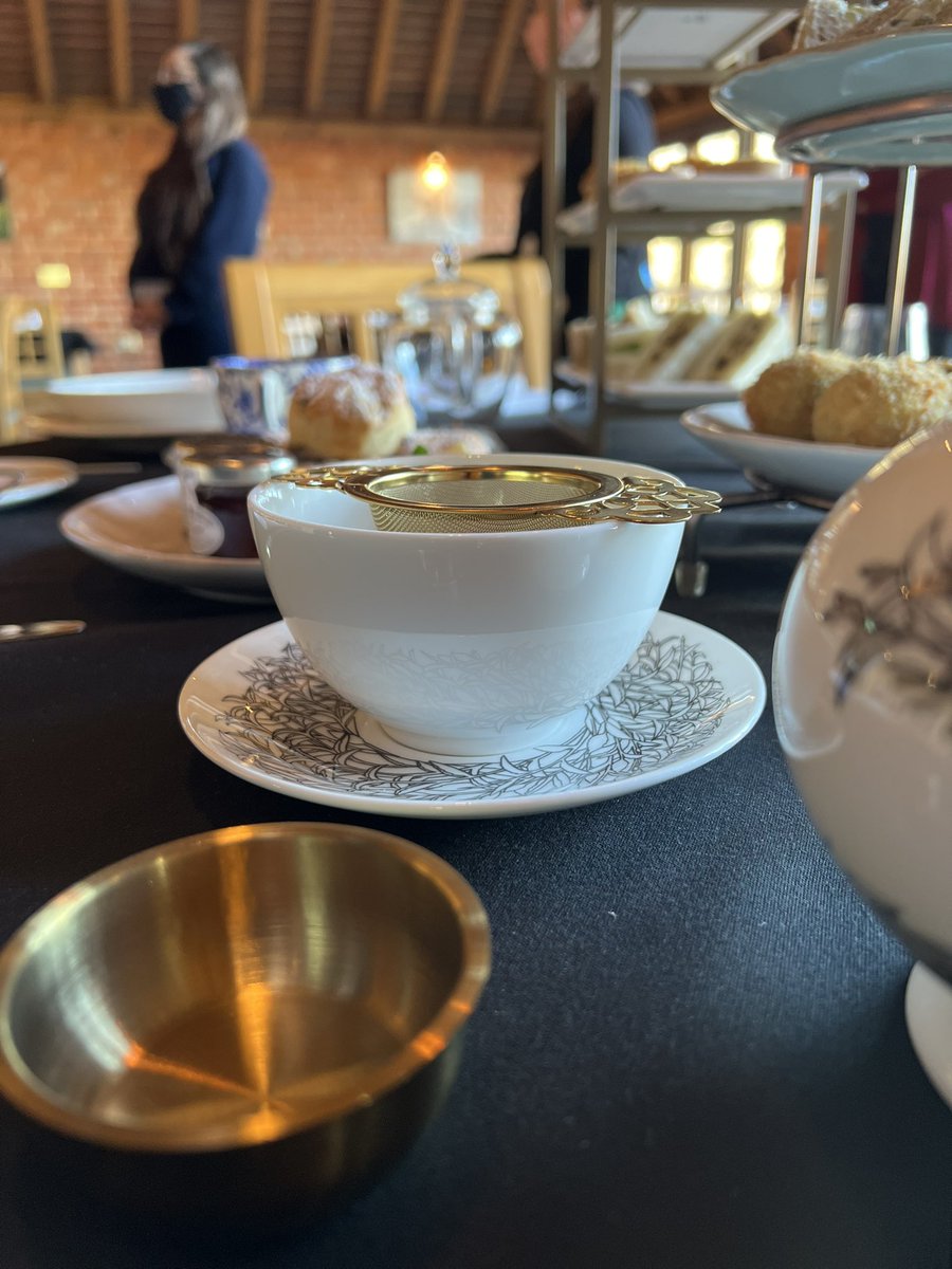 The team have been busy putting the finishing touches to our afternoon tea offer at Leeds Castle, tasting a selection of delicious pastries, finger sandwiches and scrumptious scones alongside fine teas from <a href="/RareTea/">chengrenteo</a> Company.