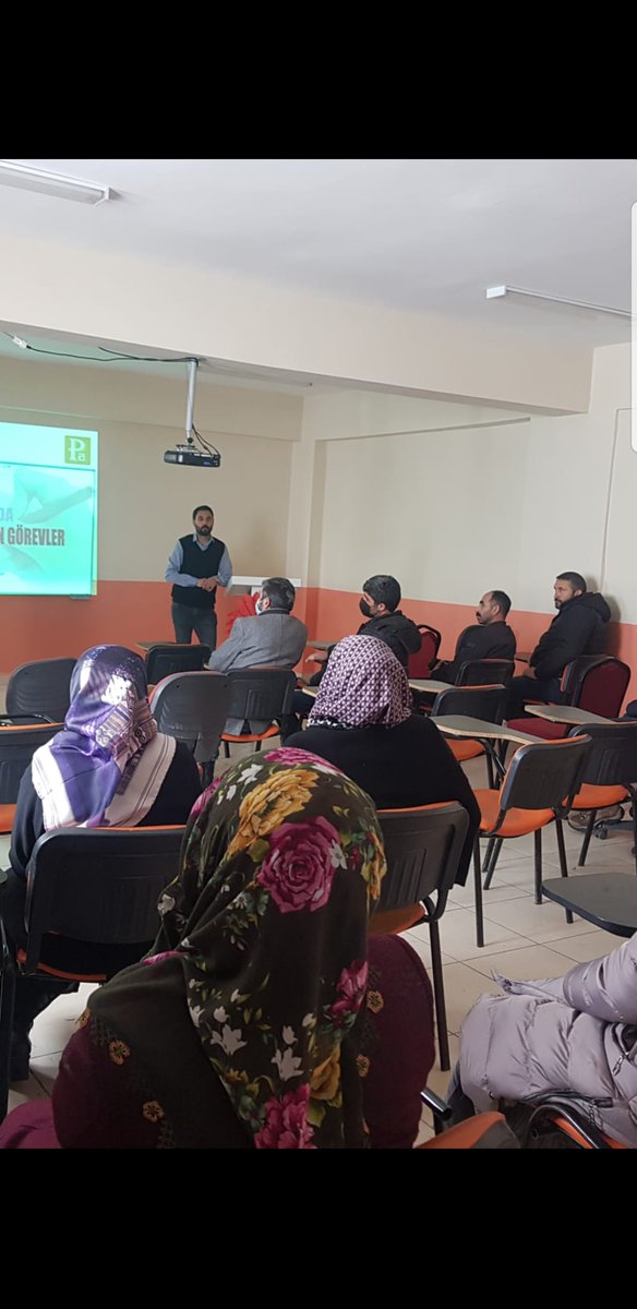 cesimbayramort's tweet photo. Ara tatile girmeden velilerimizle bir araya geldik. Sene başında yapılan toplantımızda aldığımız kararları uygulama konusunda değerlendirilmeler yapıldı. Ara tatili verimli geçirme konusunda bilgilerdirmeler yapıldı.
@hasan_kokrek @erol_isen @gzmgam9542 @burhankurt04 https://t.co/ARhhXdPjPF