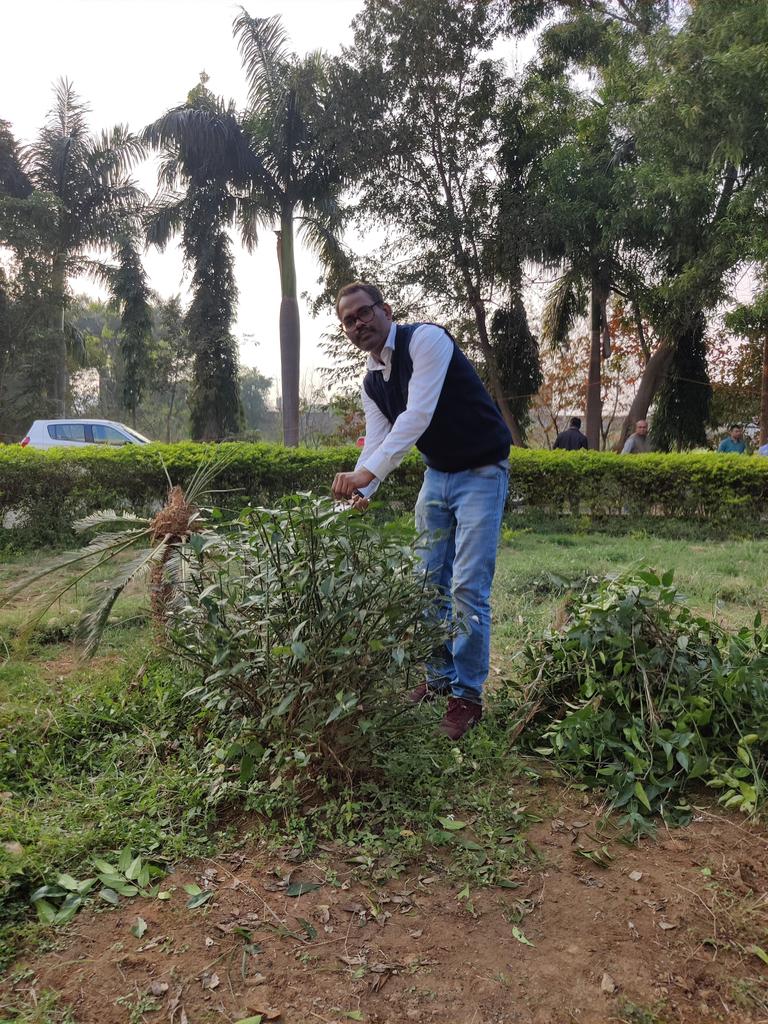 #swachhoffice स्वच्छता अभियान बीएसएनल झारखंड सर्कल में  <a href="/BSNLCorporate/">BSNL India</a> <a href="/BSNL_JKD/">BSNL_Jharkhand</a>