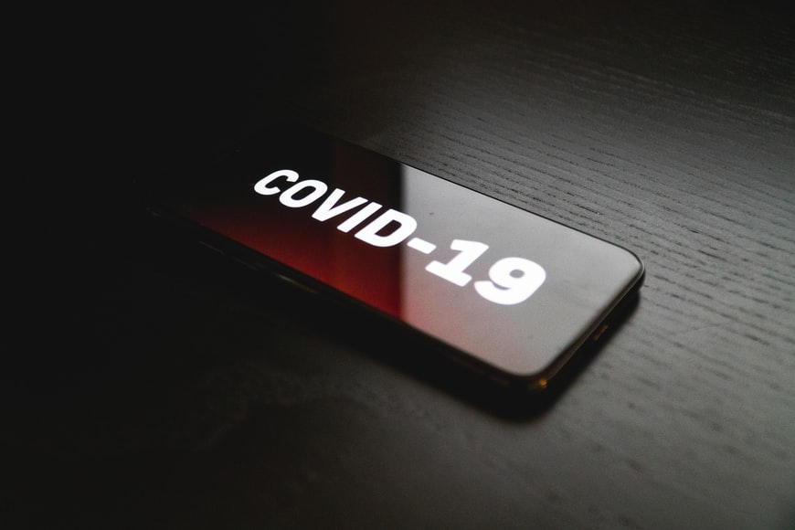 uthestory's tweet photo. Delhi To Impose Weekend Curfew Amid A Spike In Covid-19 Cases.

Also Read: https://t.co/5iEYUCuxhi

#Delhi #DelhiCovid #curfew #Covid_19 #health #VirusCorona  #Uthestory https://t.co/MlmzlXUimC