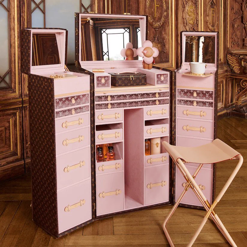【Louis Vuitton】ヴィンテージ　ボックスドレッサー　化粧台 FJdilDGacAcNGQy?format=webp&