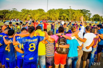 Karai_pelota's tweet photo. El CLUB 29 DE SETIEMBRE gano la primera final de la Liga Sapuqueña de futbol. Derroto por 4 a 1 al CLUB SPORTIVO YBYRATY. 
Este domingo 23 de enero, será la vuelta en donde el 29 de Setiembre será visitante. https://t.co/4cYtOC62ni