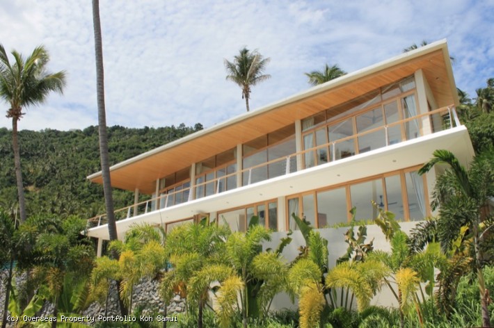 OPPRealEstate's tweet photo. S2012: KOH SAMUI VILLA FOR SALE IN TRANQUIL LOCATION @ 13,000,000 THB

https://t.co/uMDZtJB3AK

#kohsamuivillaforsale #kohsamuiseaview #jungleview 
#kohsamuiproperty #kohsamui  #oppsamui #namuang #AmazingThailand #thailand #thailandproperty #thailandrealestate https://t.co/nVEZXH8Fze