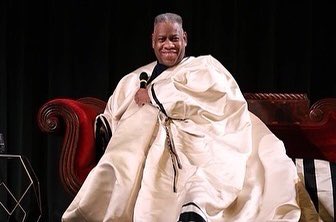scripteddesigns's tweet image. Fashion Icon and Former Vogue Creative Director André Leon Talley Dead at 73. The fashion industry is hit hard today. Giving him his flowers, respectively. 
#andreleontalley #vogue #icon #legend #creativedirector