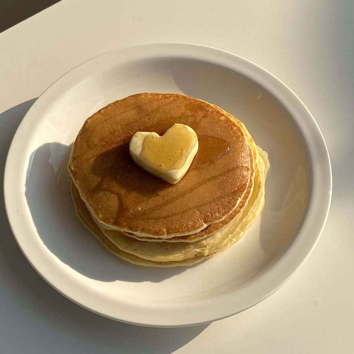 24_hcs's tweet image. So this is love