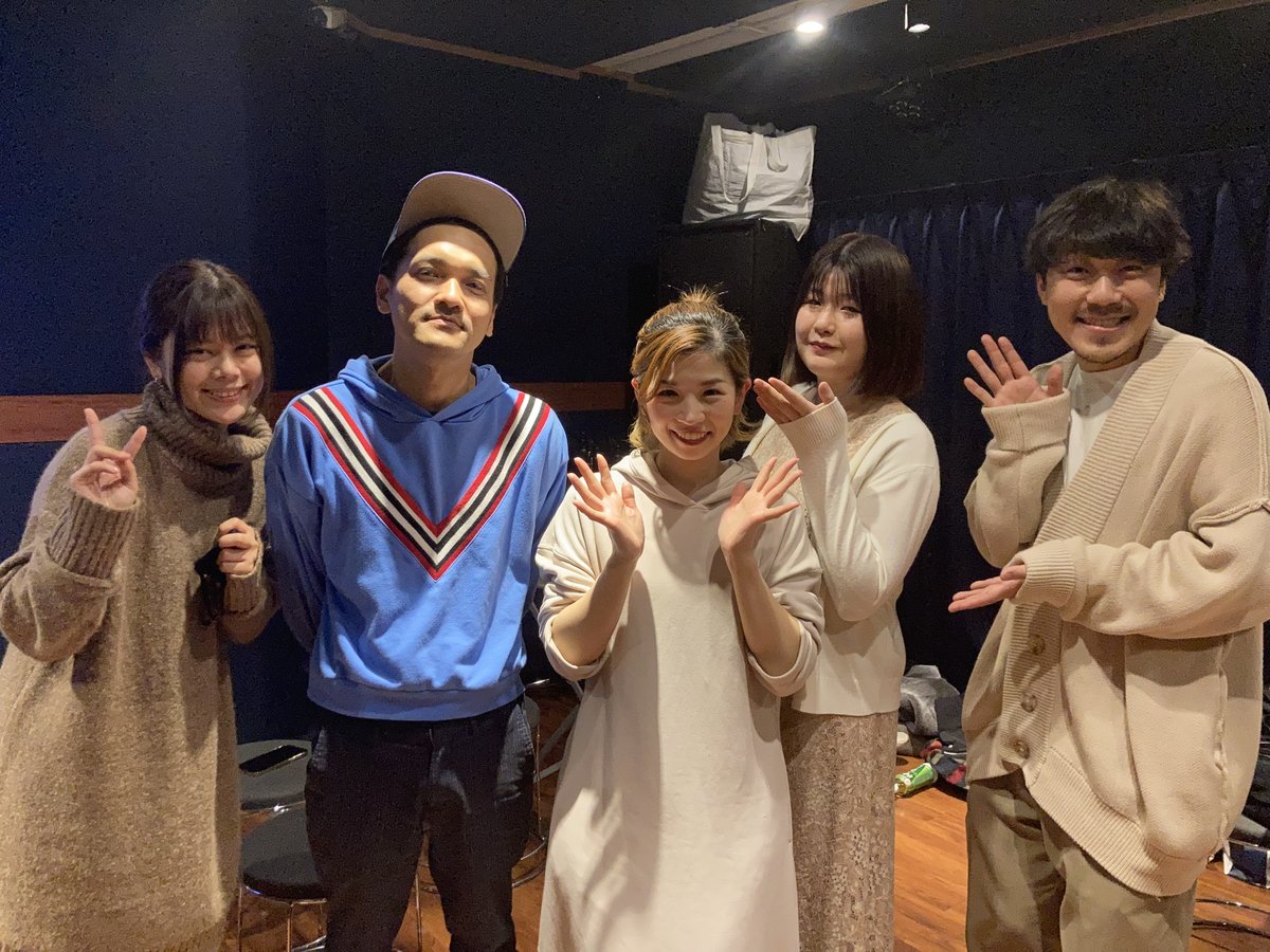 NextPlayFes's tweet photo. 【開催まで3日📢】

「＃NEXTPLAYFESTIVAL'22」

本日は全体通しリハが行われました！
楽曲から生まれた物語の舞台＆生ライブ✨
音楽と演劇の新感覚コラボは必見です👀

お写真は「約束」のアーティスト＆俳優チーム
の皆さんで📸

チケット販売中💨
https://t.co/5dQVpeEzdA https://t.co/fd1llBJuGQ