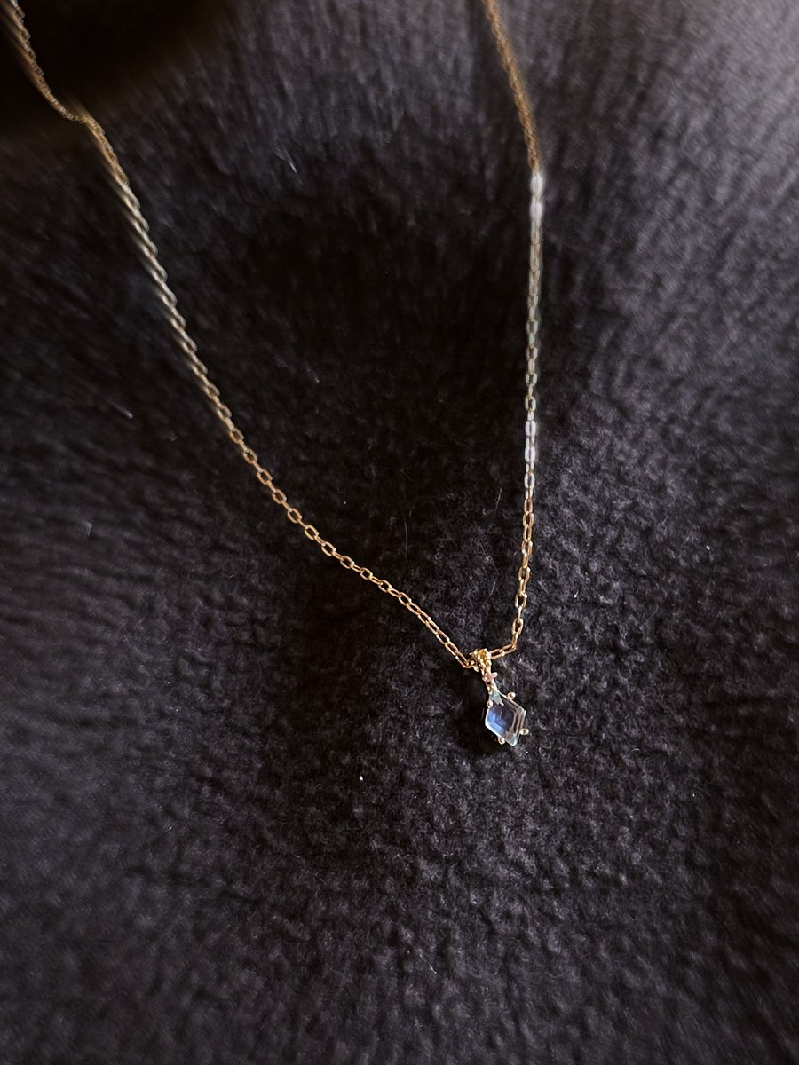 PearlStoneStore tweet picture
