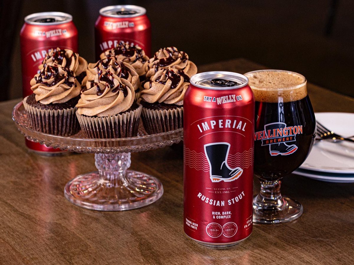 WellingtonBrew's tweet photo. Holy Moly look at these Imperial Russian Stout Cupcakes! Bake ‘em for your loved ones!

Full recipe and baker bio here:

https://t.co/jAQVXFOKgH https://t.co/sr5VIsMbWI