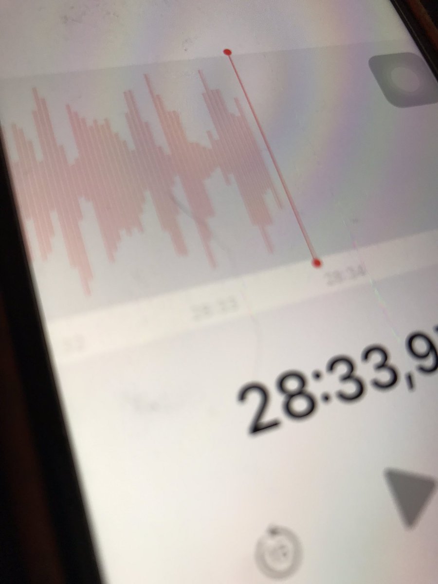 Mercredi matin : Ambiance 🎙
<a href="/SamuelDegasne/">Samuel Degasne</a> <a href="/ChansonAddition/">Une chanson l'addition</a> 

#interview #silenceçatourne #ucla