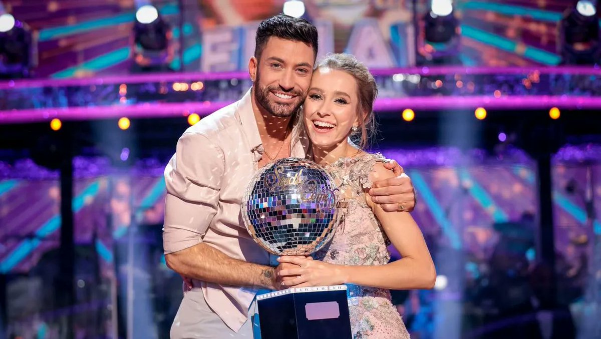 TheExpertLipreader tweet media