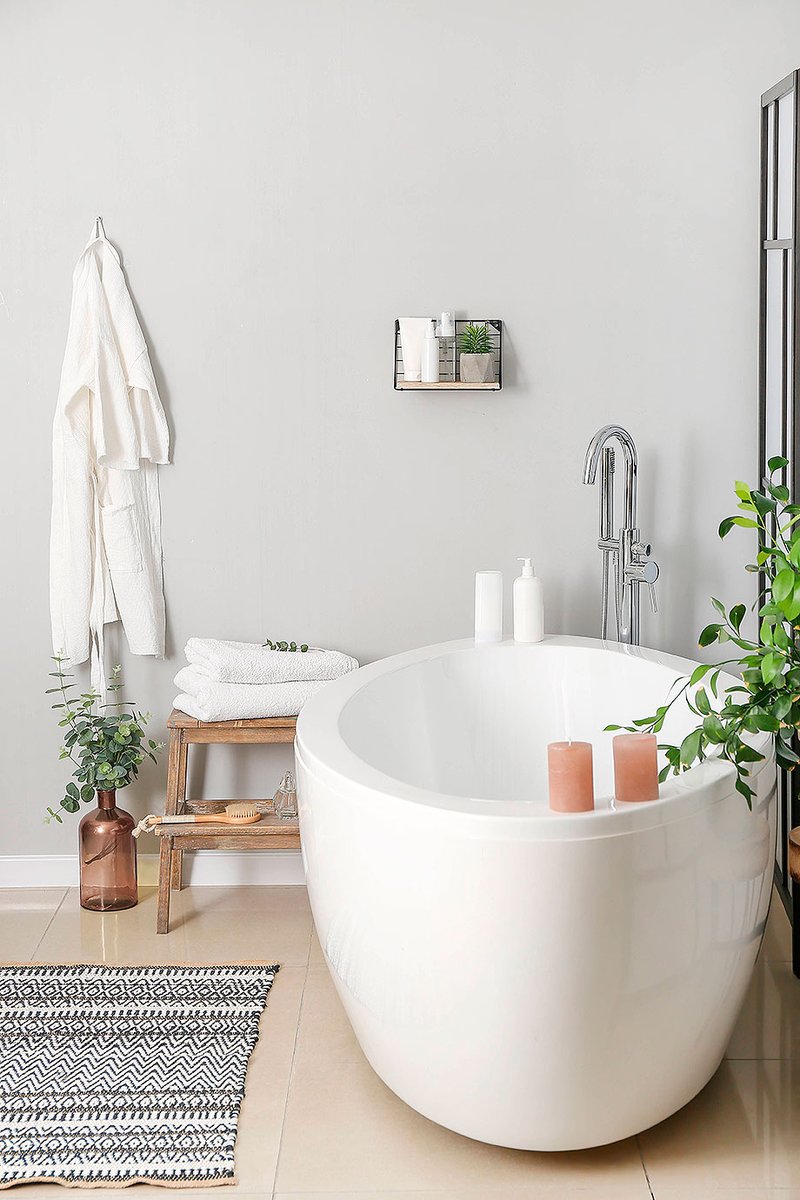 Interior_es's tweet photo. El color #blanco ofrece diferentes tonalidades y Valentine, empresa líder en la creación y venta de #pinturas y #barnices, las recoge en su catálogo de blancos que cuenta con 14 distintos tonos agrupados en tres colecciones.
-> https://t.co/kxudc7WbKL
-> #white #minimal https://t.co/9P7iWOTXfS