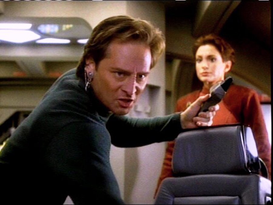 tribblespodcast's tweet photo. This time last year, we were reviewing Past Prologue from DS9. If you missed it, check out episode 43 on your favourite podcast platform or through this direct link: https://t.co/8s2BLs6nXh #startrekds9 #podcast #startrek #pastepisode #thistimelastyear #deepspacenine https://t.co/IqoxdYMrTA