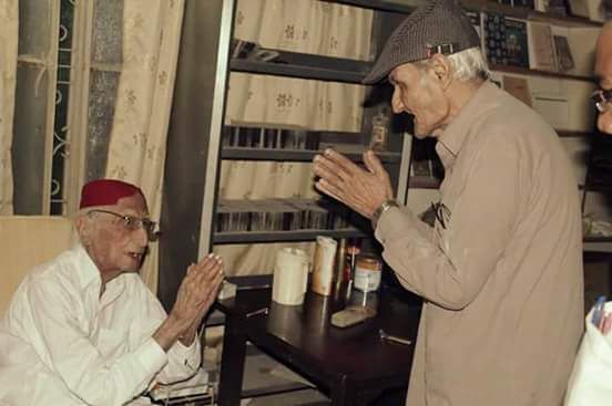 Pardeepgulab's tweet photo. رات جي توسان دشمني ٿي چوي تون سج آهين،.
#HBDRasoolBuxPalijo https://t.co/JkCYh0BYJ6