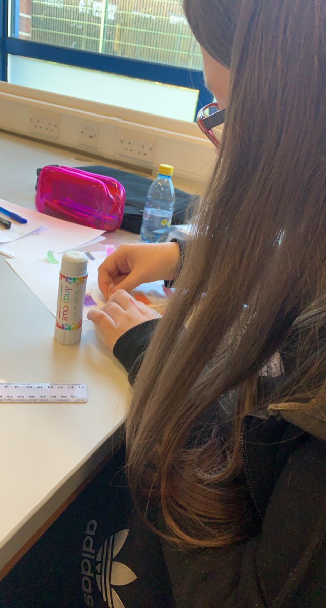 ShaniaClark10's tweet photo. Getting revision in with @KelseyG63019317 ❤️ https://t.co/D3ld93Ub8y