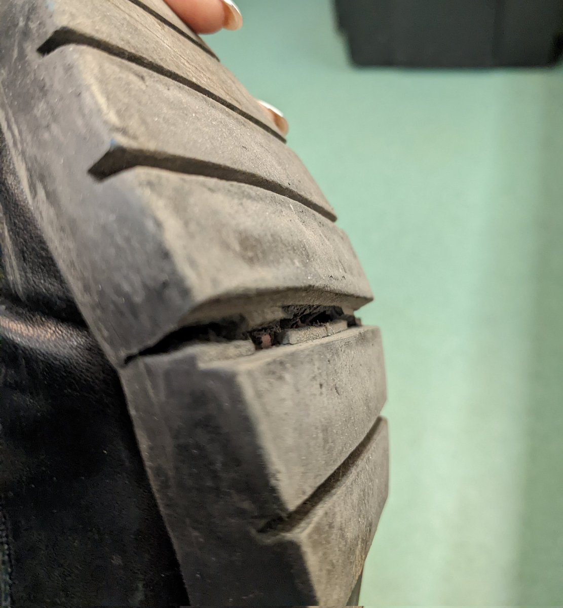 Sacha1008's tweet photo. @newlook Hi, I bought a pair of boots on the 07th December and I've noticed that these boots are starting to break on the sole. So now it's exposing the inner shoes and I'm really not happy as I've never had an issue like this before. Can you help? https://t.co/1shbI1zpwn