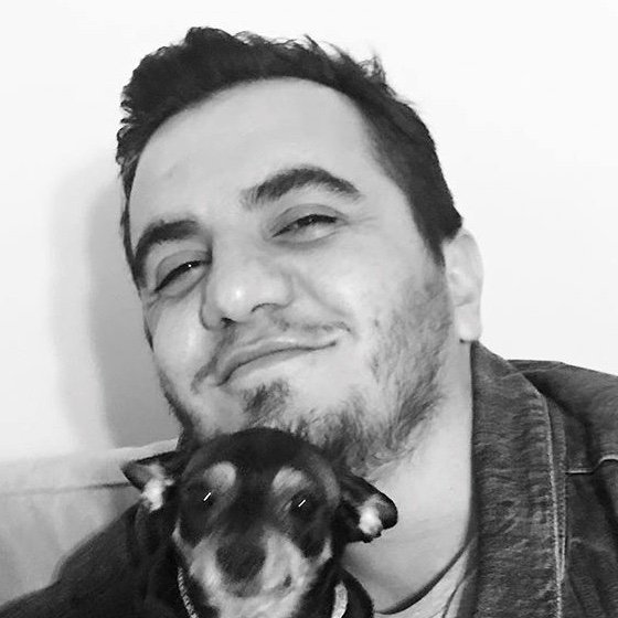 ipekerl's tweet photo. Bazı gidişler zamansız ve hazırlıksız olurmuş.Sen aramızdan ayrılalı yıllar oldu ama senin yokluğuna hiç alışmadık. Sen varmış gibi yaşıyoruz, sanki bir gün çıkıp gelecekmişsin gibi. Seni sevgiyle anıyoruz güzel insan ruhun şad mekanın cennet olsun öğretmenim @mahmutDAGLAR https://t.co/5QNoOSqz1r