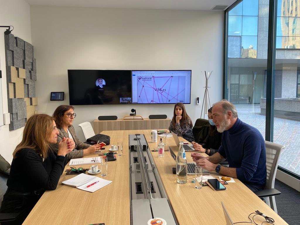 incode2030's tweet image. Fomos assistir a uma aula de Pensamento Computacional ministrada pela @MathGurl73 Inês Guimarães da @EnsicoPt , na Escola Francisco Torrinha no Porto. 
E à tarde visitámos a @natixis para conhecer a visão/estratégia da empresa para a diversidade e inclusão.