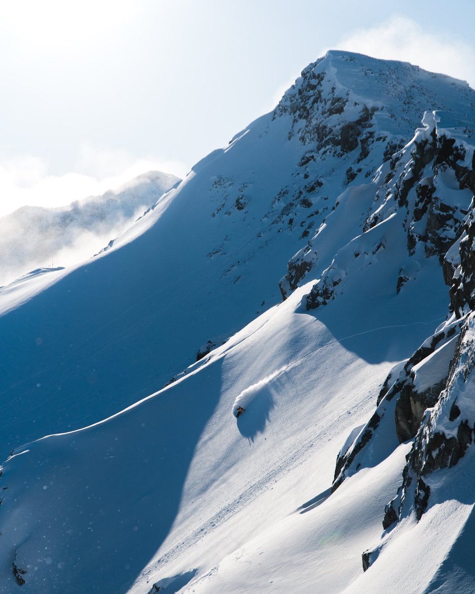 Gm everyone! 

Whistler magic for your Wednesday morning 😁