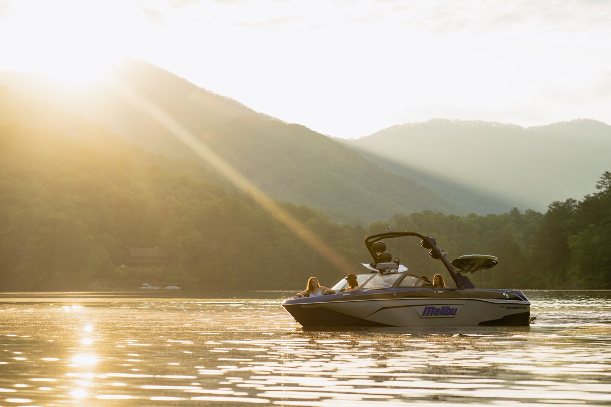 It has been a long winter in the PNW. Can't wait for those lazy lake days to enjoy the warm sunshine!!