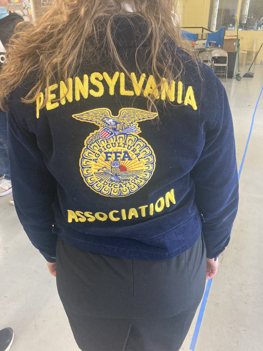 MsStauffer's tweet photo. The Moshannon Valley Ag Department is enjoying having two of the Pennsylvania State FFA officers in attendance to teach us about FFA, collaboration and teamwork! @FFAPENN https://t.co/lMtyzUCTvb