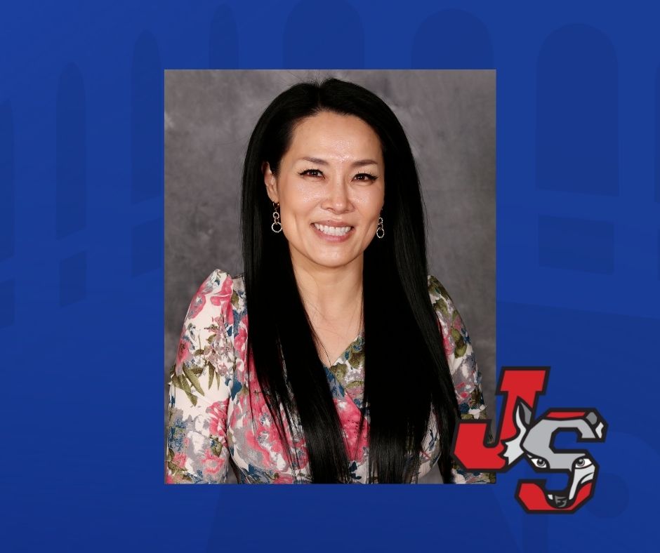Congratulations! 🎉 EPISD today announced the appointment of Yong Vega as the permanent principal at @JSHS_Official. Ms. Vega had served as interim principal at the schools since September. Read more ➡️ bit.ly/3nH9BgN. #IamEPISD #VivaLaJeff