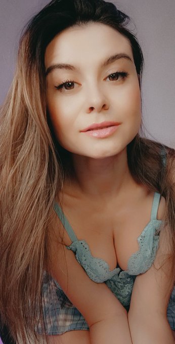 I like make a hot pics   and chat  💋 Join here   https://t.co/n0NzQIgcUp https://t.co/eEh8ub7WyR