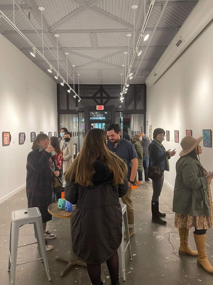 rosaleefry_art's tweet photo. Visions in Vinyl, my first solo show opened last week. I suck @ remembering to tweet. See more on my insta
Thanks to: @LaceyMccraw #deepgrooverecords in #RVA @Hardywood (grab a beer FREE @ the closing reception) & @CoopieDoopie for sponsoring 🖤 and #thewellartgallery
#Syla #dmv https://t.co/8gL2jknVpx