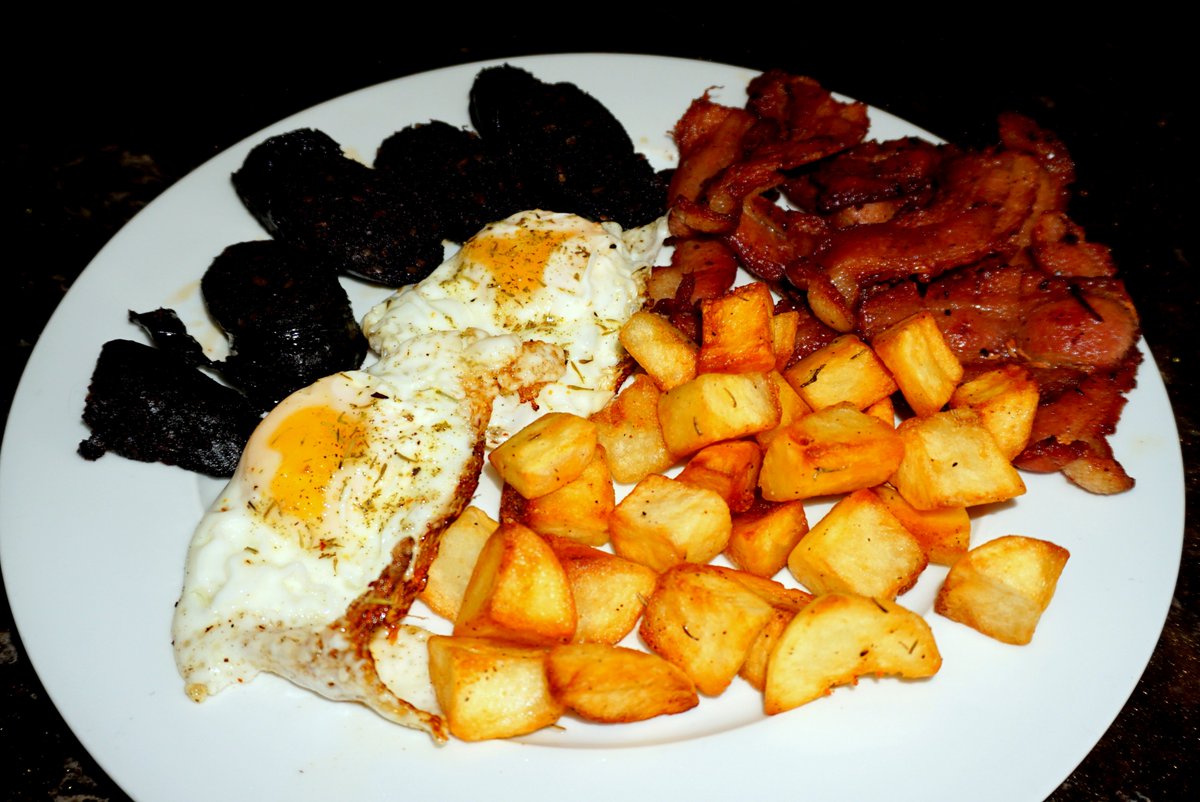 Rob Taylor Esq. MGB owner British /🇬🇧 Canadian tweet media