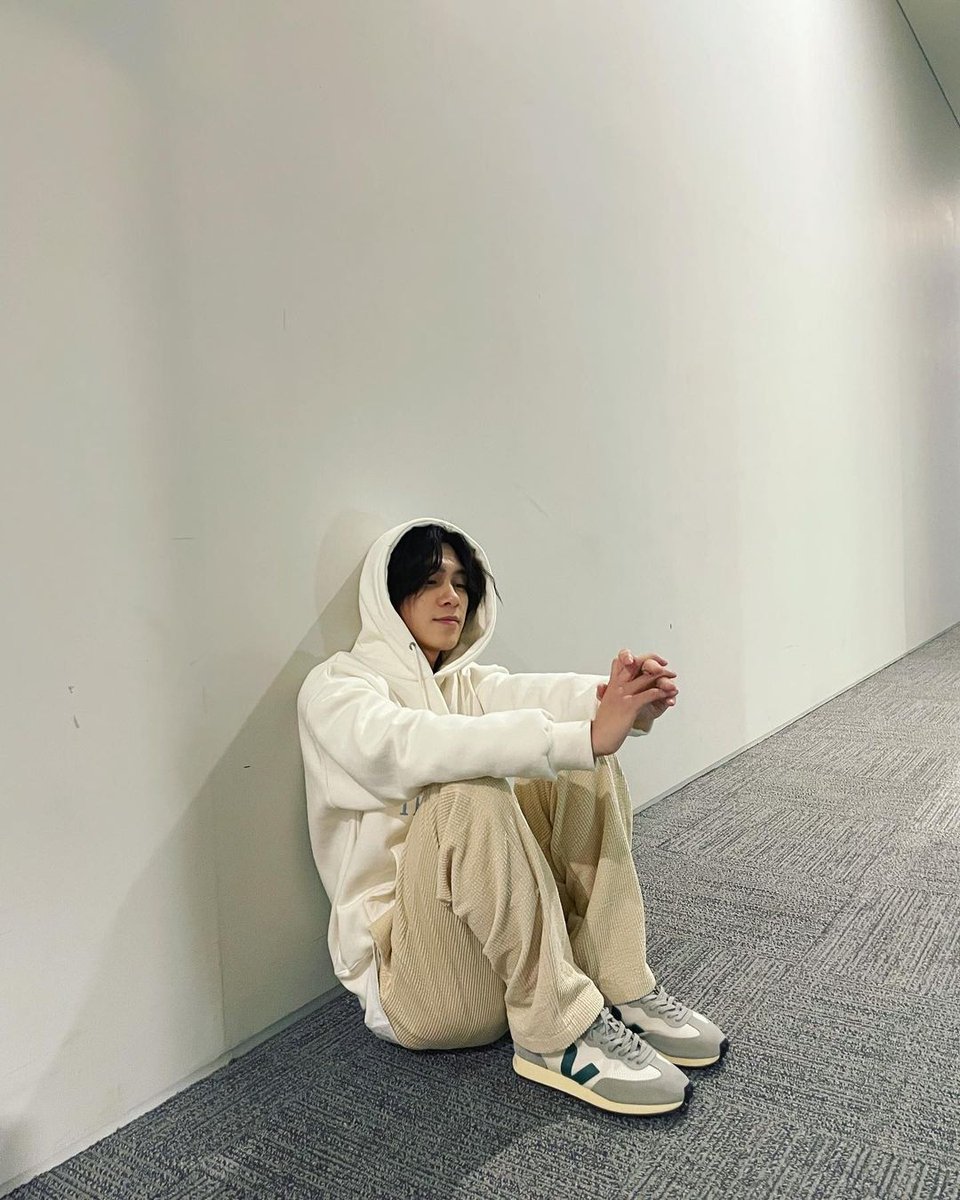 PHOTO 📷 220119 | i_m_hendery IG updated 👑
#เฮนสตาแกรม 

"เป็นวันที่วิเศษมาก" 
🔗 instagram.com/i_m_hendery/p/…

#HENDERY #黄冠亨 #헨드리
#WayV #威神V #NCT