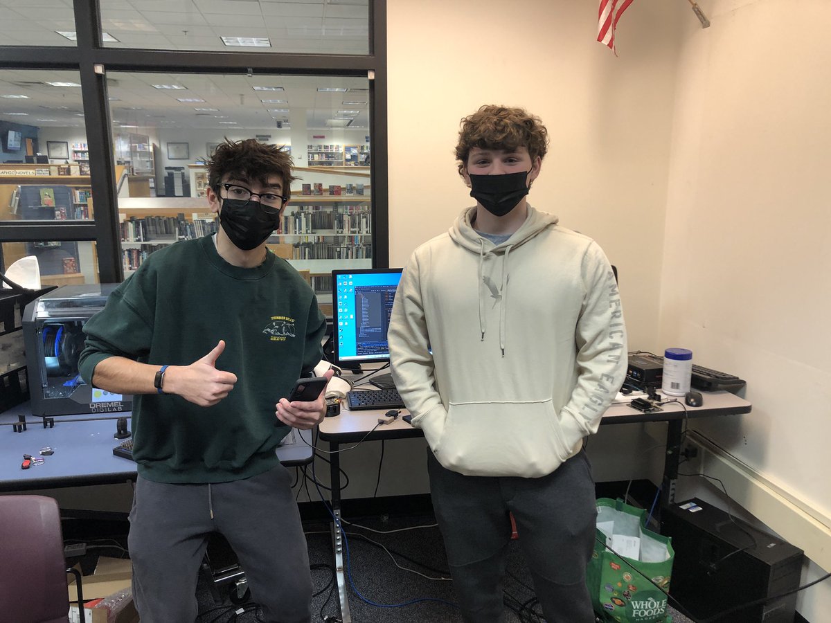 LHSHelpdesk's tweet photo. Congratulations to Colin and Gavin who just got approved for an LET grant to work on their robotic arm project @LynnfieldHS @superkvogel @LPS_Cyr @sahoban @techcoachcooper https://t.co/RJyLATrmlX