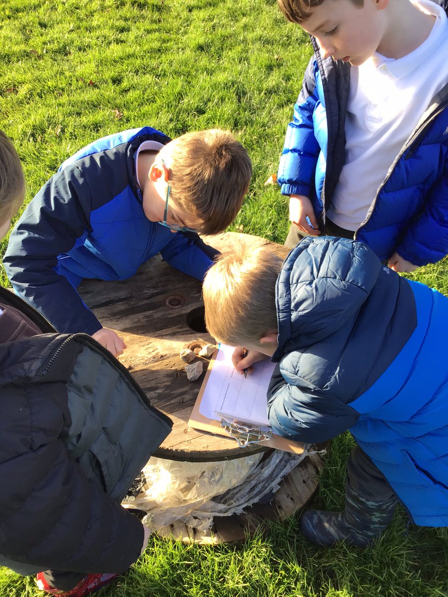Today we searched for rocks in our natural environment! Using our knowledge from this week, we were able to recognise a variety of rocks as well as the type of rock we believed it to be.