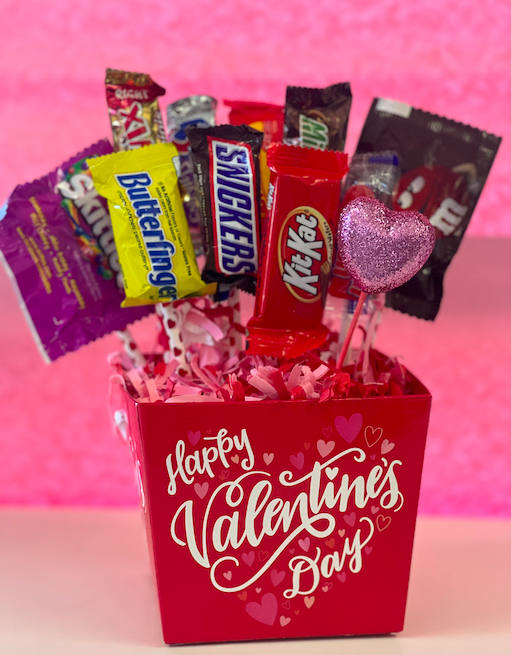 LISDFOF's tweet photo. Love Bucket deliveries start 2/1! 

❤️Nut Free Available
❤️Regular Love Bucket $10
❤️Premium Love Bucket $20 
❤️FREE DELIVERY within LISD District Boundaries 

Order Here------> https://t.co/0xjSvraZkU https://t.co/mkzl0bkuQt