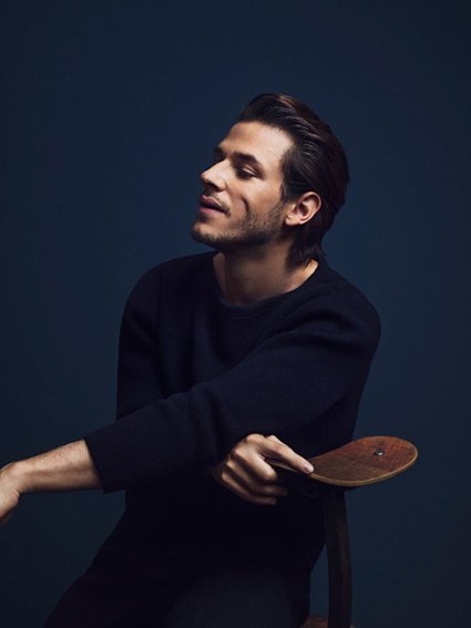 SeriesUpdateFR's tweet photo. Une pensée pour Gaspard Ulliel qui nous a quittés à l'âge de 37 ans après un accident de ski.🕊️🌹 https://t.co/NhFtDS8y8u