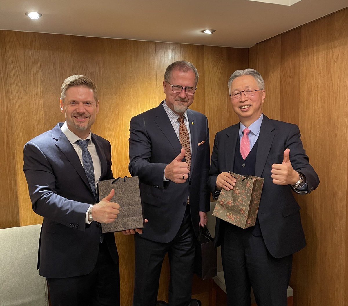 Jordan Reeves tweet media