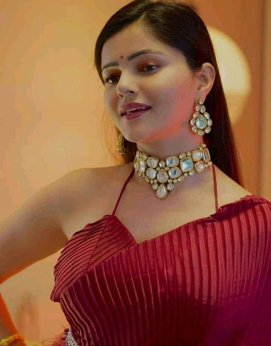 Mukesh53352736's tweet photo. बाँध रखा है तेरी याद ने माजी से मुझे
   
वर्ना गुजरे थे हुए लम्हात में क्या रखा है !! https://t.co/3CmZXPmXw5