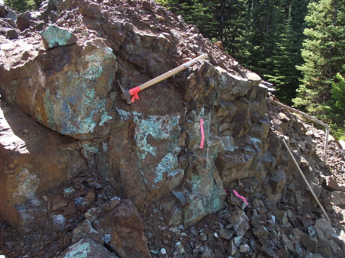 FirstAtlanticNi's tweet photo. The #LuckyMike Project is located in British Columbia directly adjacent to Teck’s Highland Valley Copper Mine, and on trend with New Gold’s New Afton Copper-Gold Mine, & Kodiak Copper's new MPD discovery
#TSXV $ACP #Merritt #BC #Copper
Learn more at: https://t.co/Z2sVvhpu4t https://t.co/VdP00gpKmp