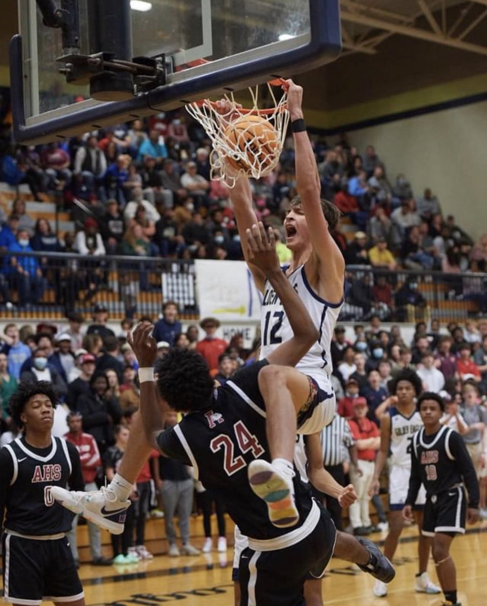 Cade Phillips tweet media