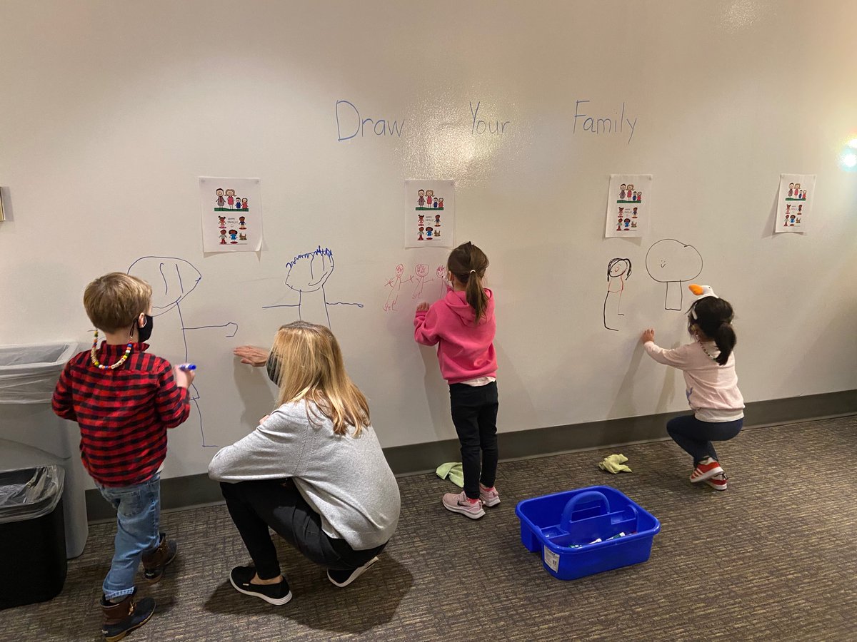 <a href="/TrinityFrogs/">Pam Lauer</a> having a wonderful time exploring apps in the Idea Lab #trinitylearns