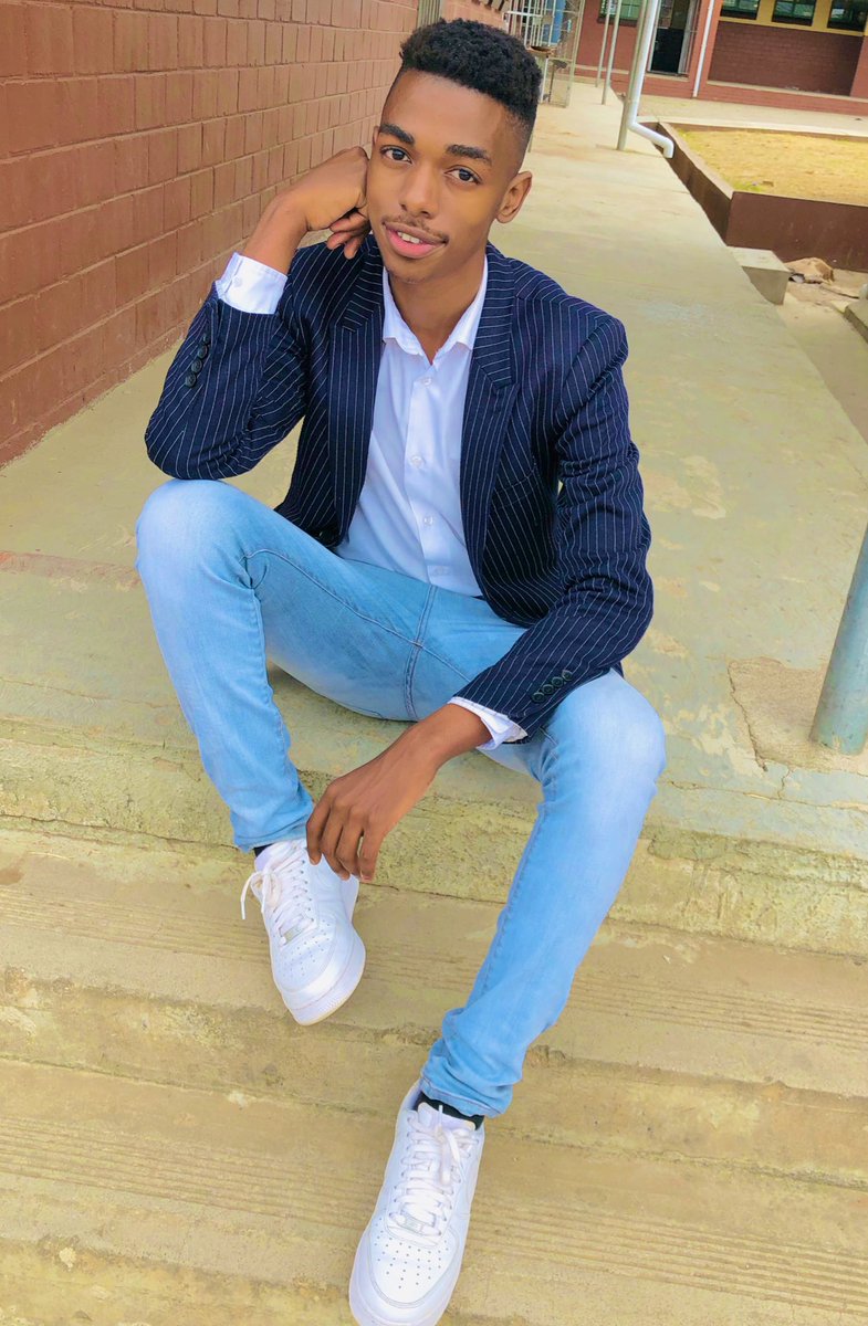 First day of school 🤍