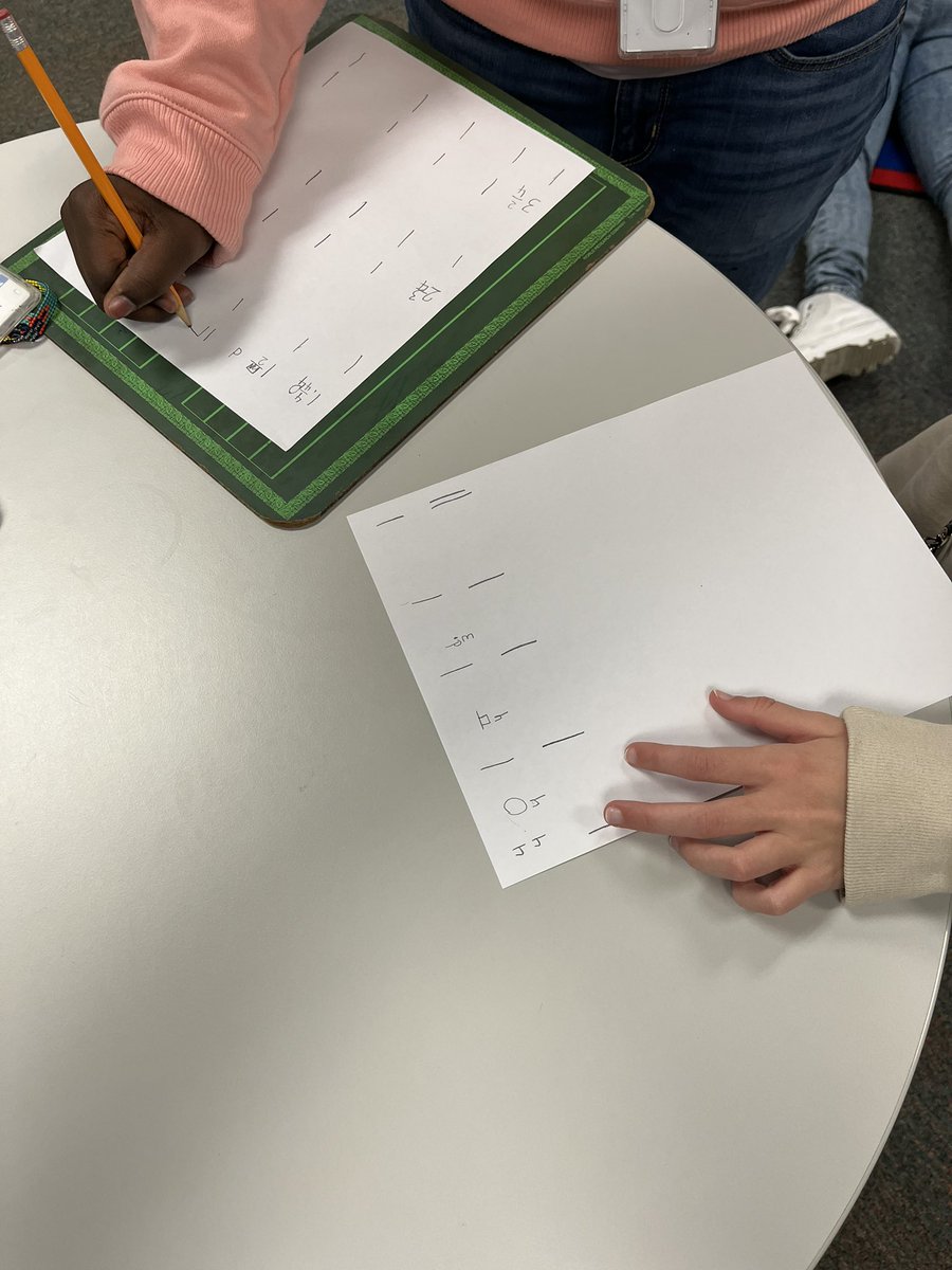 Lindley Cameron tweet media