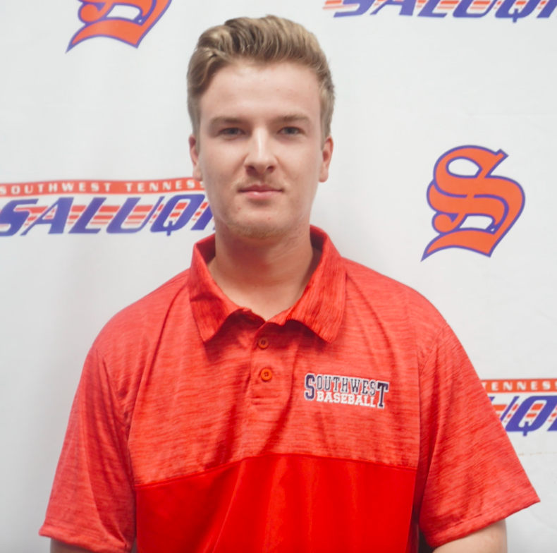 1⃣0⃣ days until the season opener! Today’s player profile:

#10 | Dawson Simmons | OF | FR-2
Arlington, TN | Briarcrest Christian School

#SaluqiPride