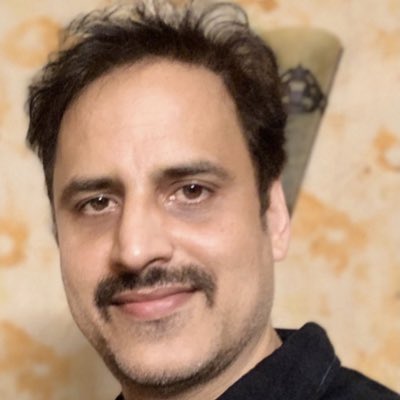 sshakti's tweet photo. #NewProfilePic https://t.co/Snx1qa8jbX
