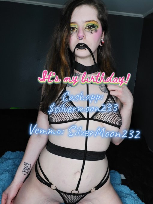 It's my birthday today. 😘 https://t.co/ke77nlhndG<a href="/tag/followforfollow"class="tags"><span>#followforfollow</span></a><a href="/tag/goddess"class="tags"><span>#goddess</span></a><a href="/tag/shareforshare"class="tags"><span>#shareforshare</span></a><a href="/tag/onlyfans"class="tags"><span>#onlyfans</span></a>