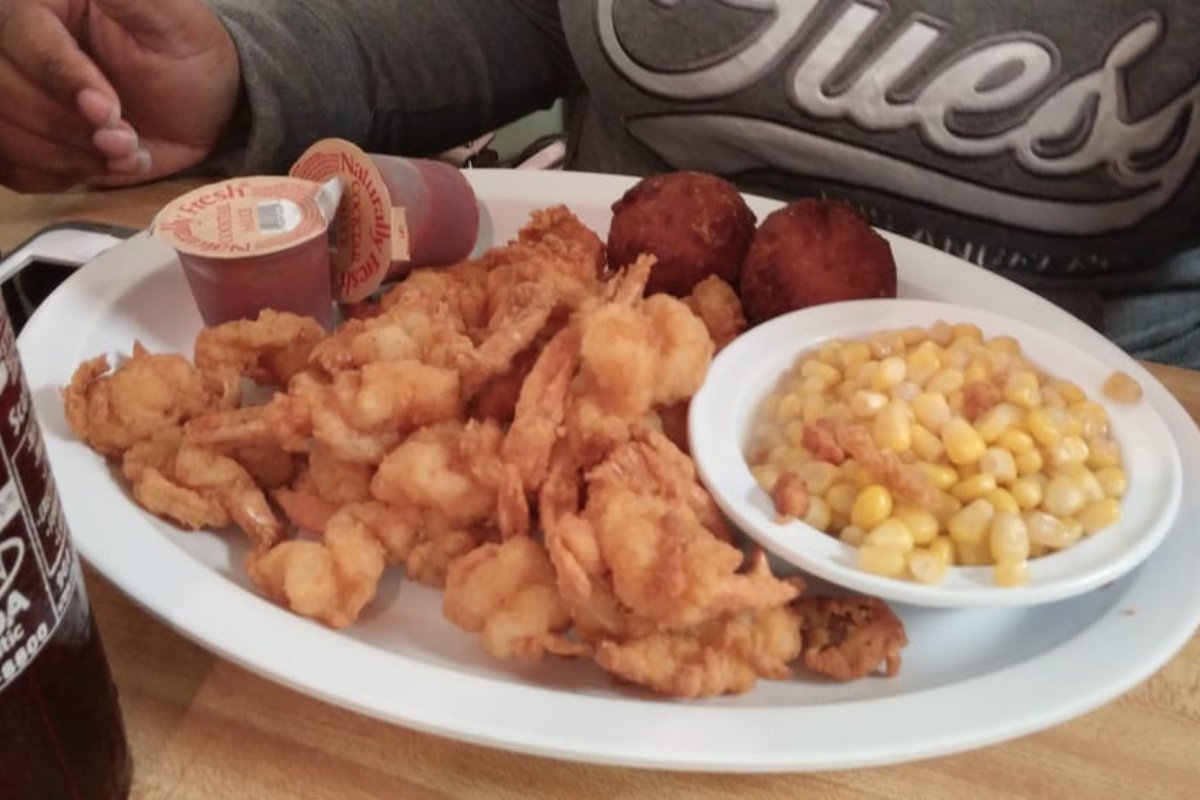 Grinders American Diner (GrindersAMDiner) Twitter