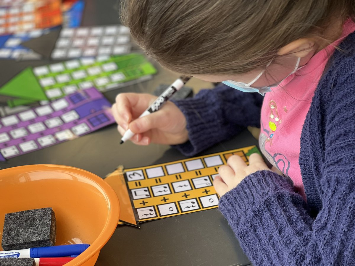 EPSHudsonMusic tweet media