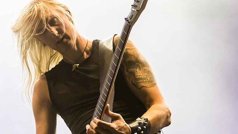 Happy Birthday Oscar Dronjak (50) January 20th, 1972.  